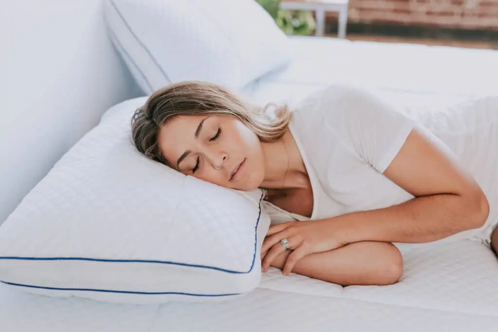 A Side-Sleeper's Guide to Reducing Hip Pain at Night